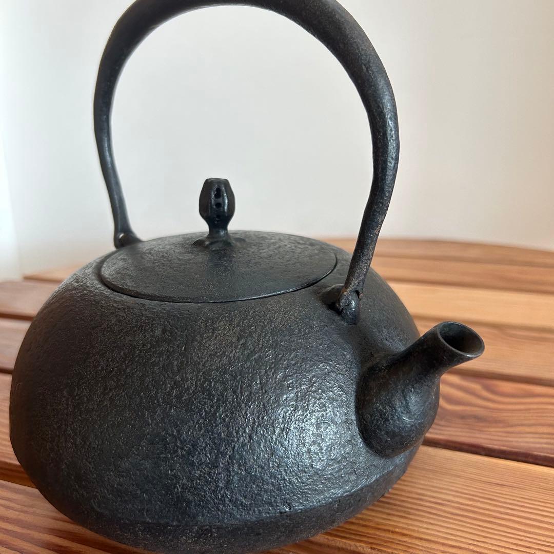 【名品・入手困難】南部鉄器 釜定 鉄瓶「新珠 肌」1.5L 刻印有 宮伸穂