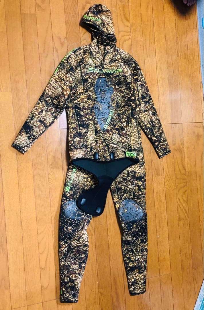 Salvimar Krypsis 101 3.5 mm ウェットスーツ　Lサイズ