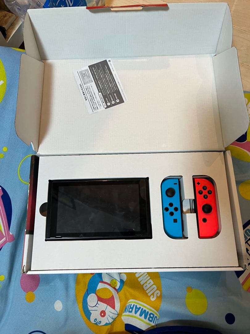 Nintendo Switch 本体　付属品あり