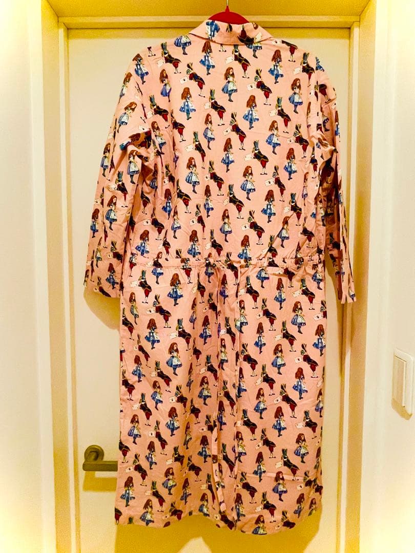 ATSUKI ONISHI 不思議の国のアリス スリーパー