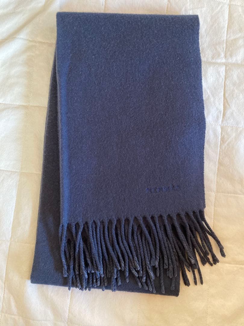 あすなら　HERMES ネイビーマフラー カシミア100