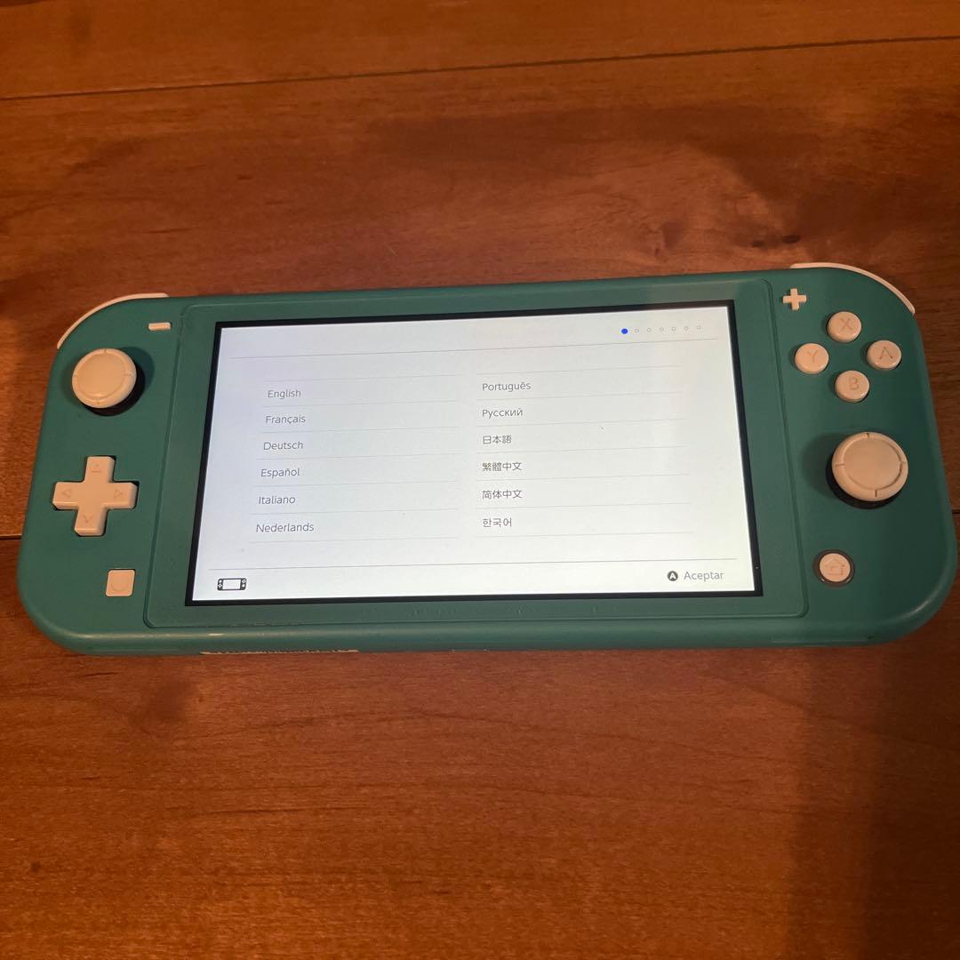 Nintendo Switch Lite ターコイズ 本体　ハードケース付き
