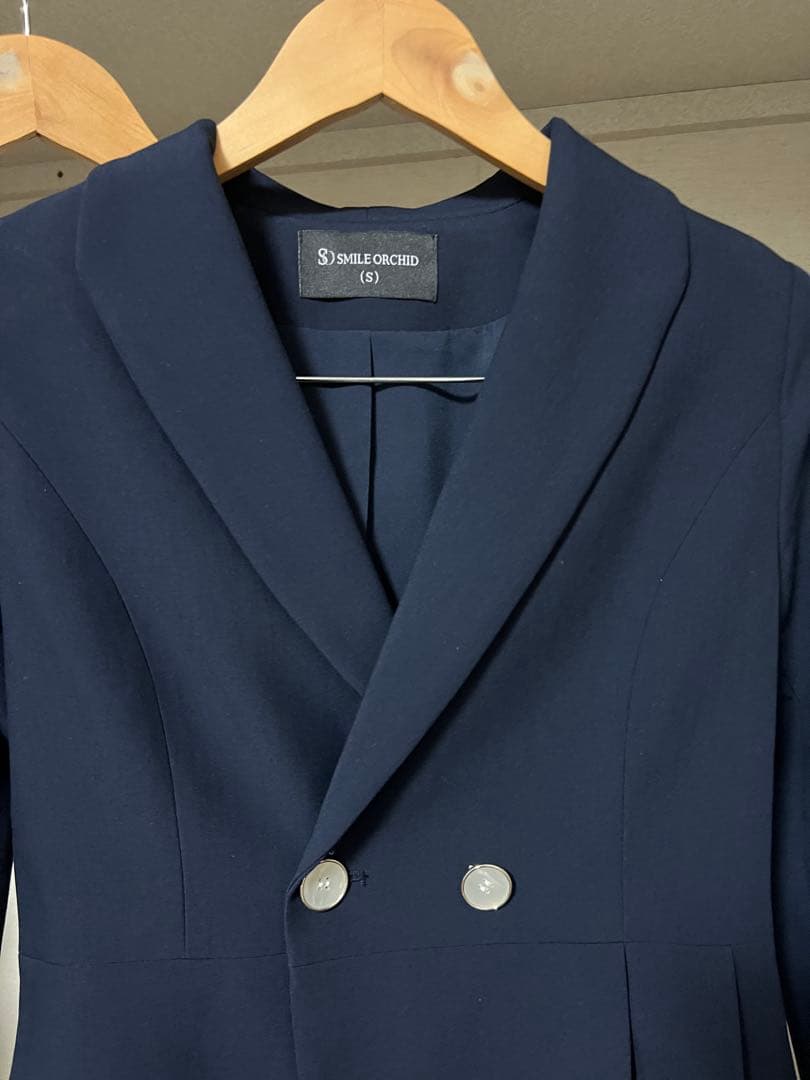 SMILE ORCHID プリーツ裾ペプラムジャケット＆ワイドパンツセットアップ