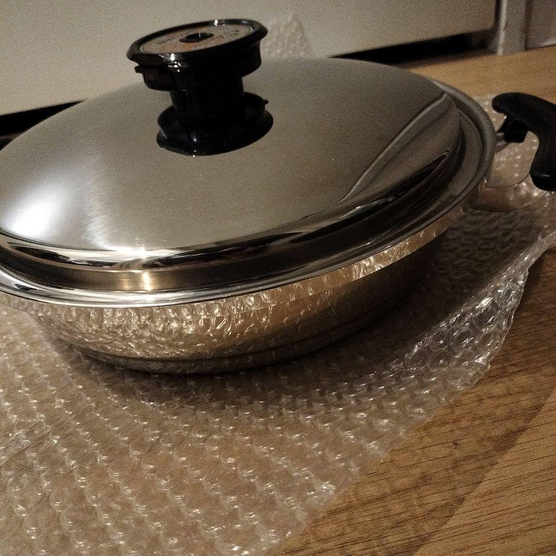 【未使用】　エレガンス　テンプトーン　高級ステンレス　両手鍋　28ｃｍ　IH対応