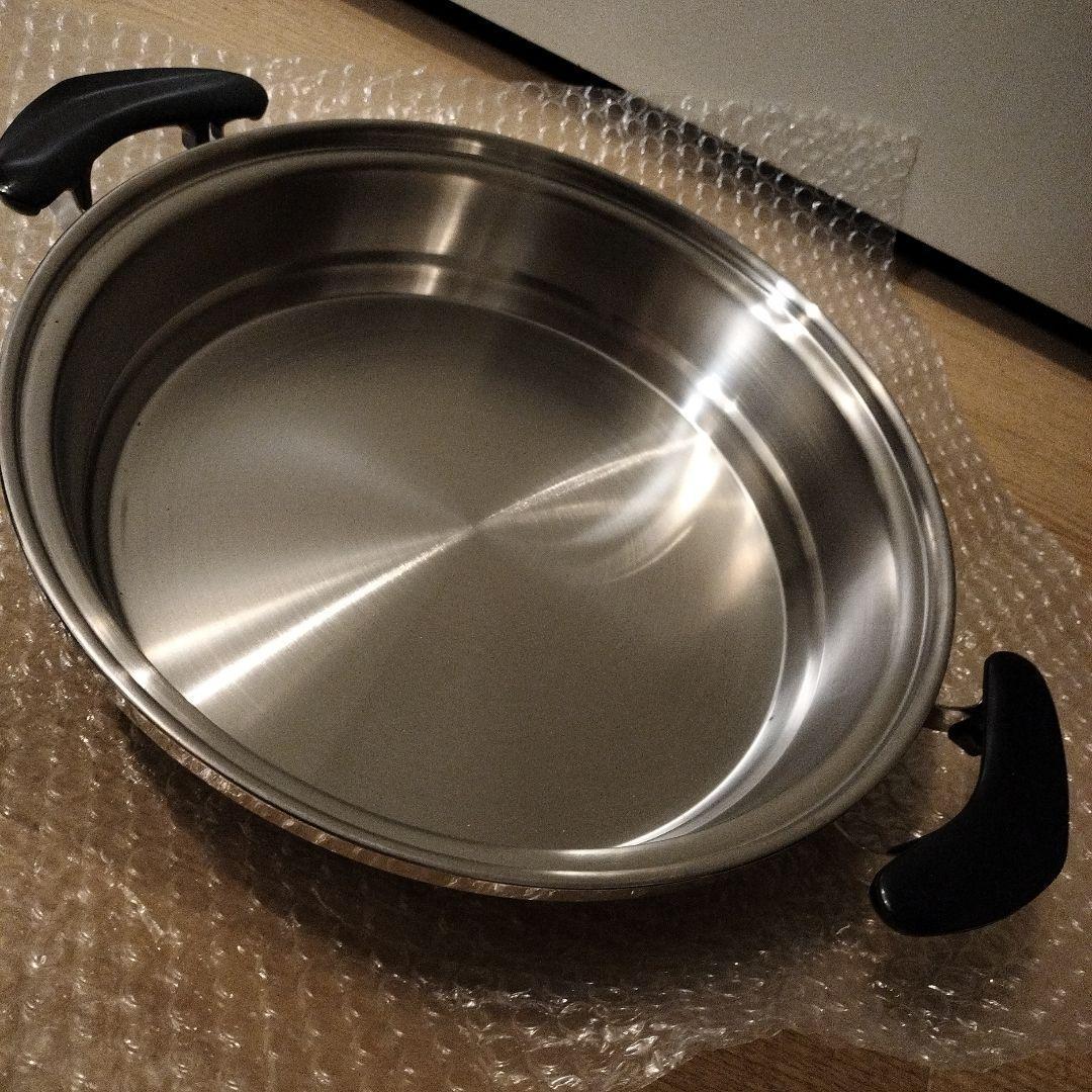 【未使用】　エレガンス　テンプトーン　高級ステンレス　両手鍋　28ｃｍ　IH対応