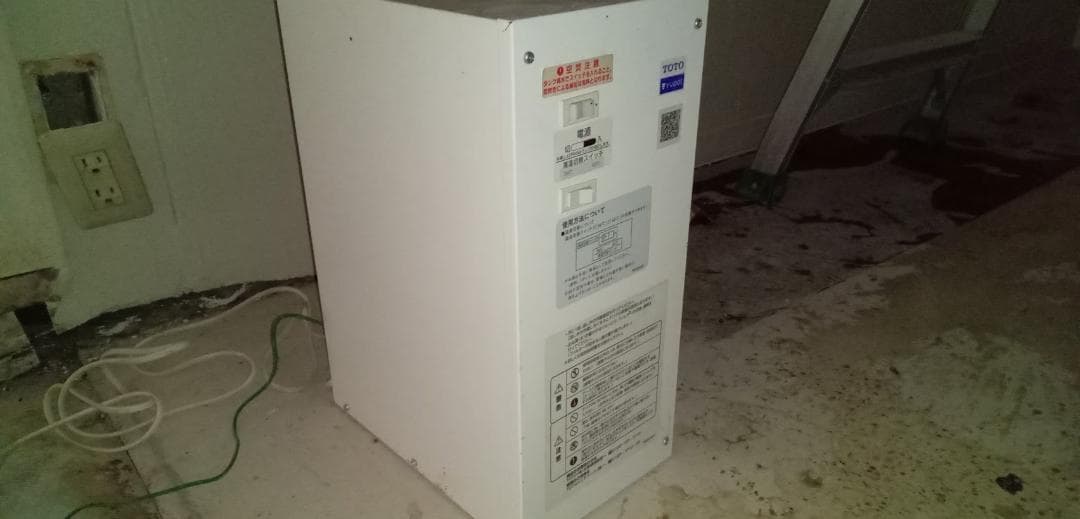 RE06-SK　電気温水器（湯ポットキット）　ジャンク品