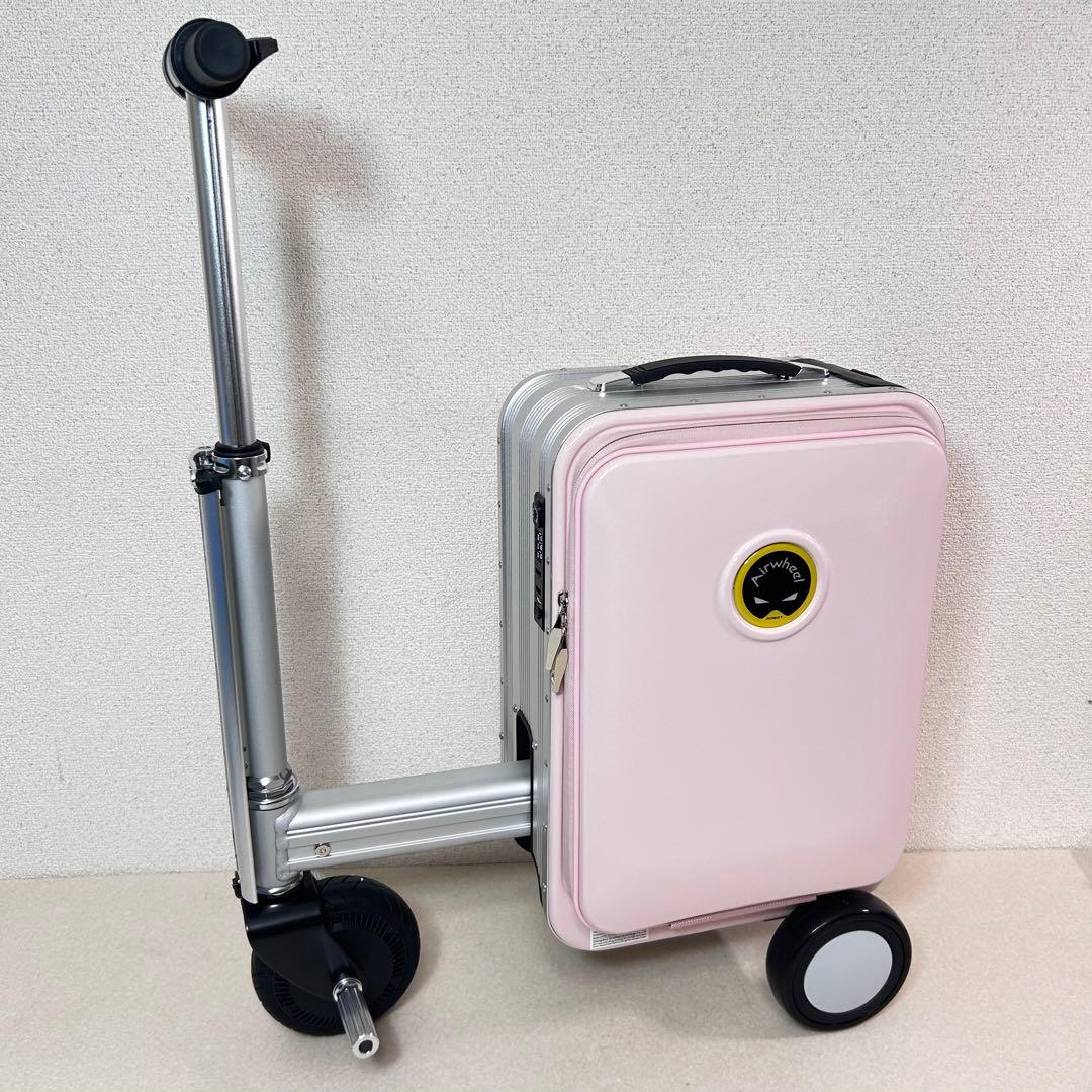 【ほぼ未使用】乗れるキャリーケース　Airwheel ROBOT SE3S