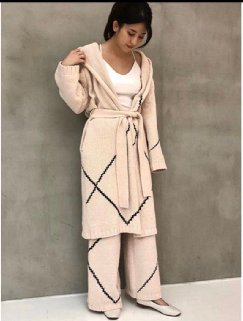 【新品未使用タグ付き】ジェラートピケ ラグニットガウンロングパンツセットもこもこ