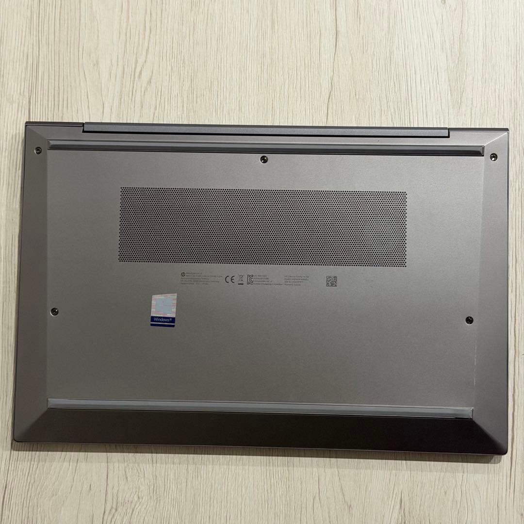 Windowsノート本体 HP ZBook Firefly14 G8 Mobile Workstation