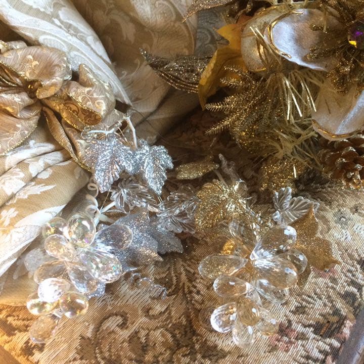 新品 クリスマスデコレーション フロストオーナメント　ゴールド/シルバー　2個