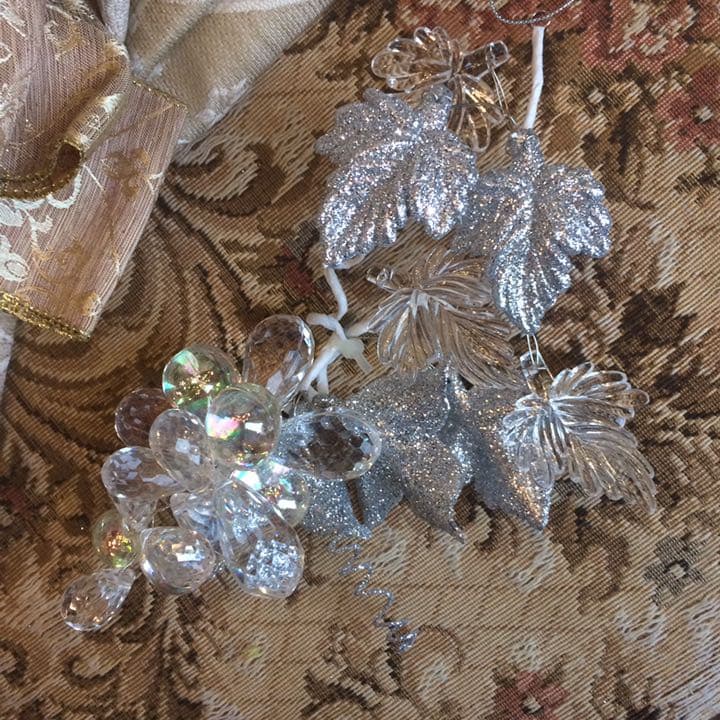 新品 クリスマスデコレーション フロストオーナメント　ゴールド/シルバー　2個