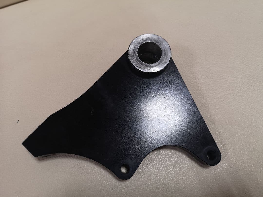 超激レア TSR CB1300SFリアブレーキキャリパーサポートブレンボー付き