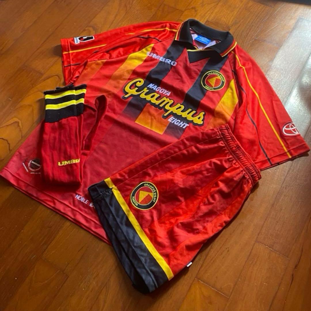 希少 名古屋グランパス 1997年上下ユニフォームセット umbro