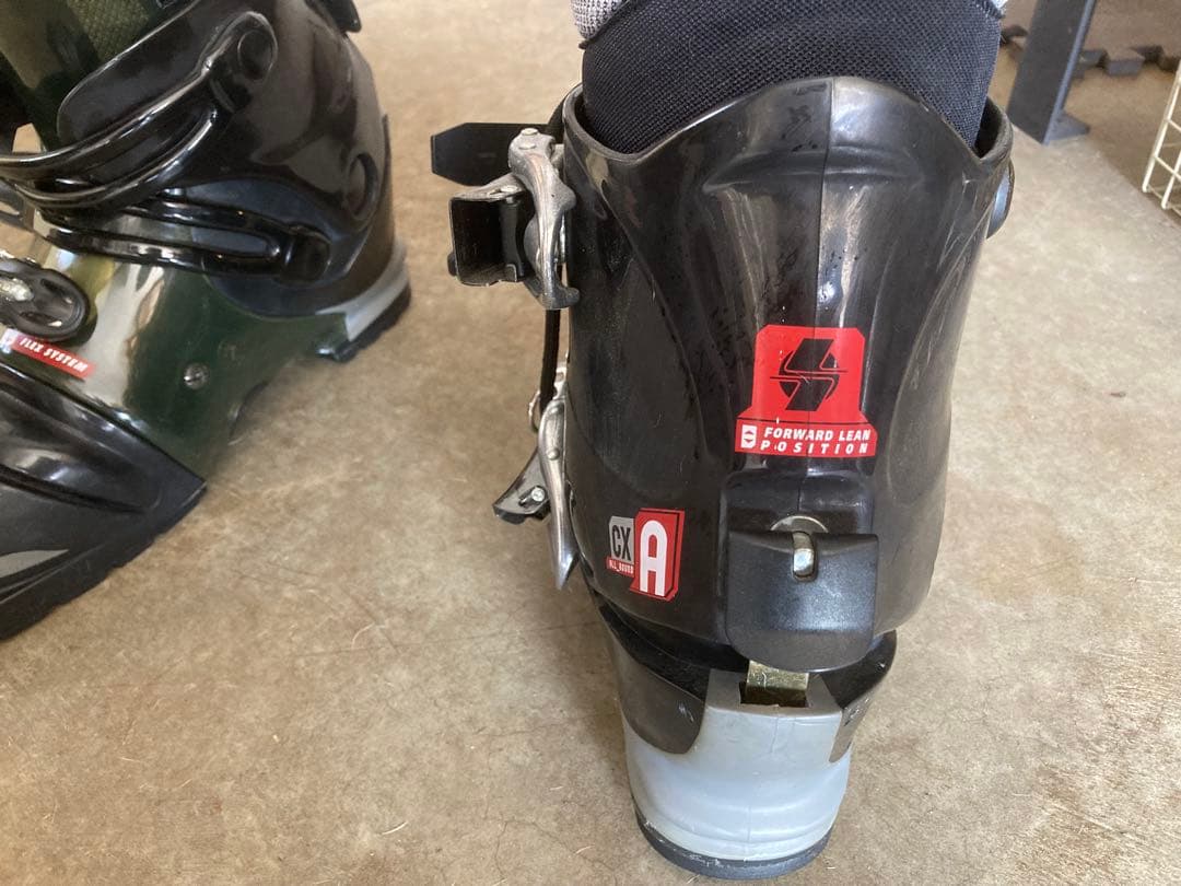 テレマーク　ブーツ27センチ　CRISPI CX-A