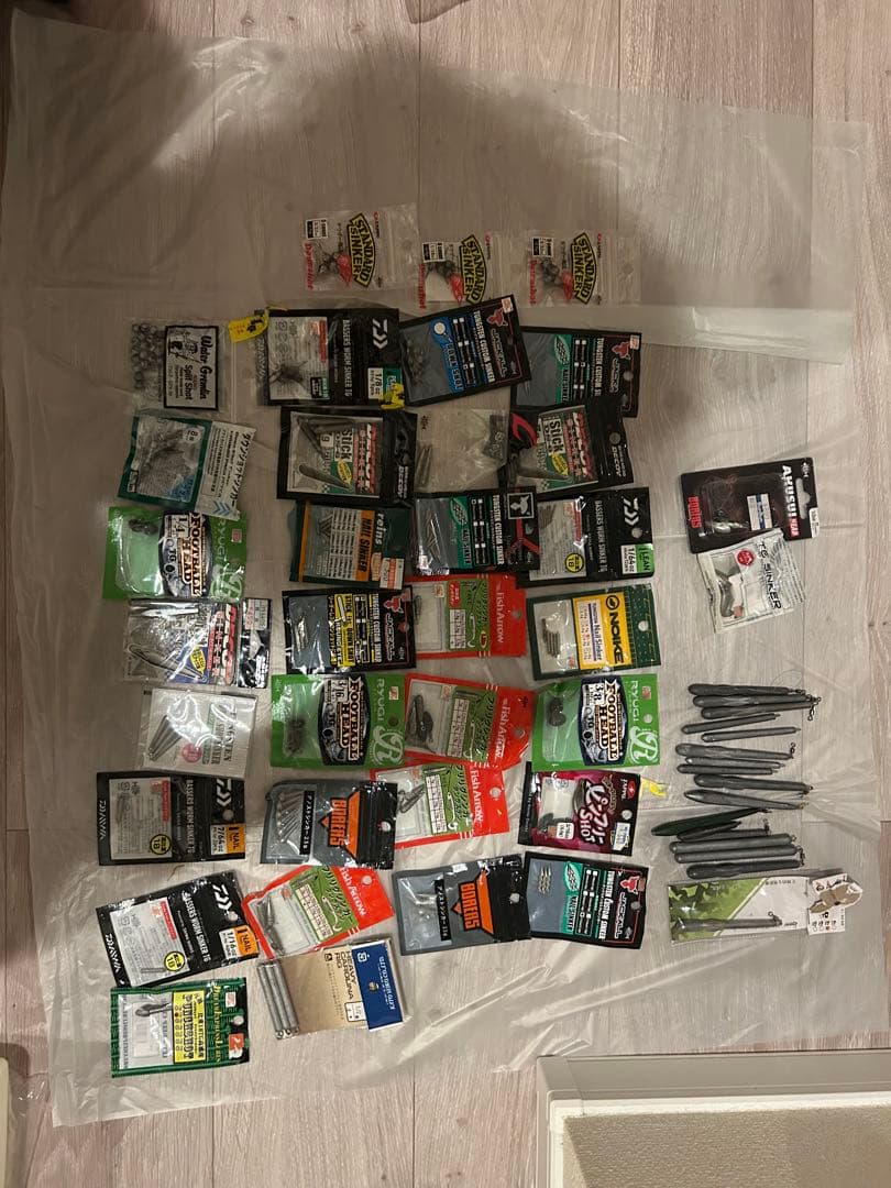 【お得！バス釣り引退】人気ワーム・ルアー・フック等まとめ売り！！