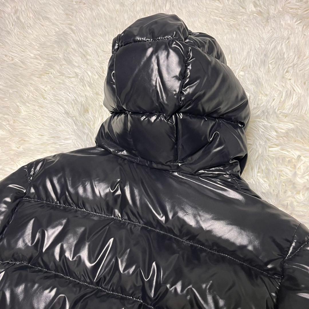 【美品】✨デュベティカ ダウンジャケット 44 ＸＬ