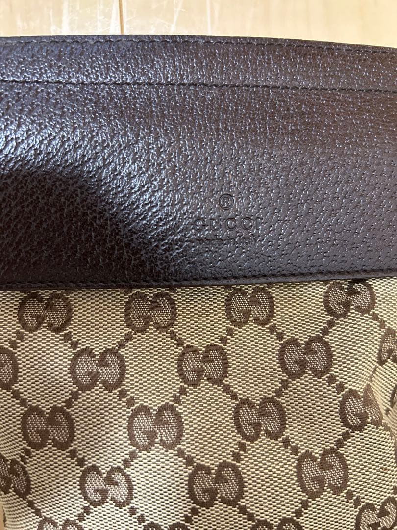 【eclatさま専用】GUCCI ボディバッグ ベージュ ダークブラウン