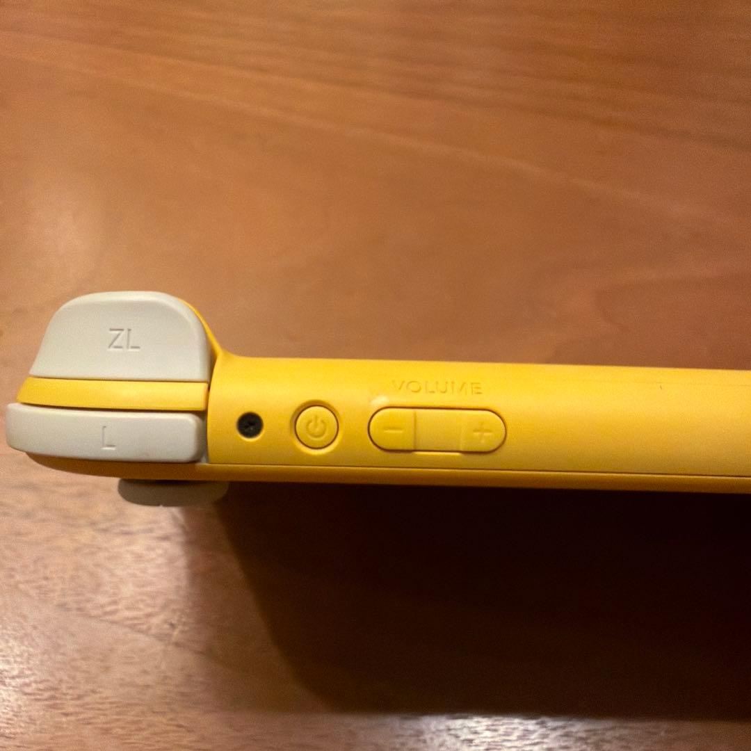 Nintendo Switch Lite イエロー 本体 ACアダプター、箱付き