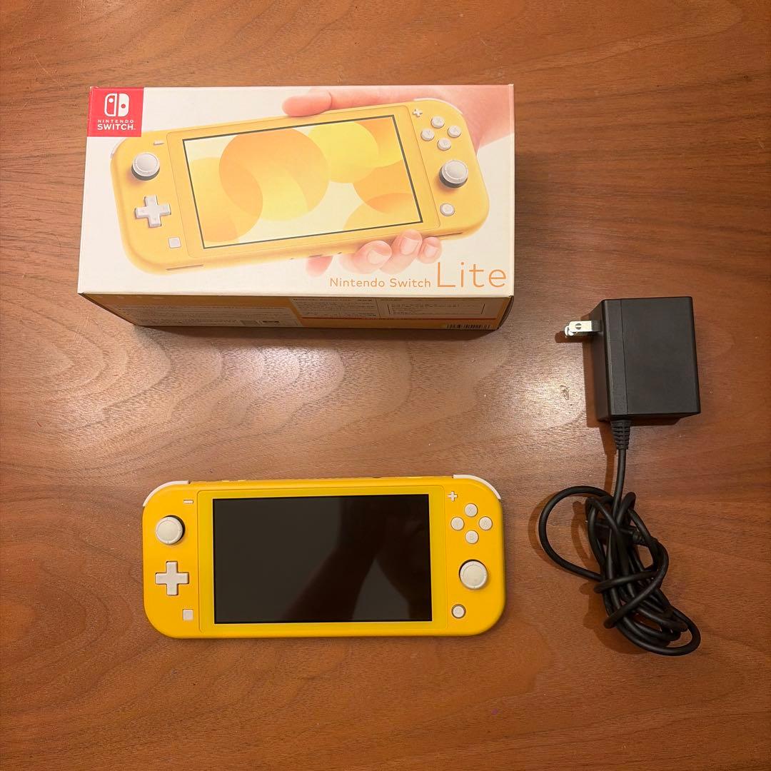 Nintendo Switch Lite イエロー 本体 ACアダプター、箱付き