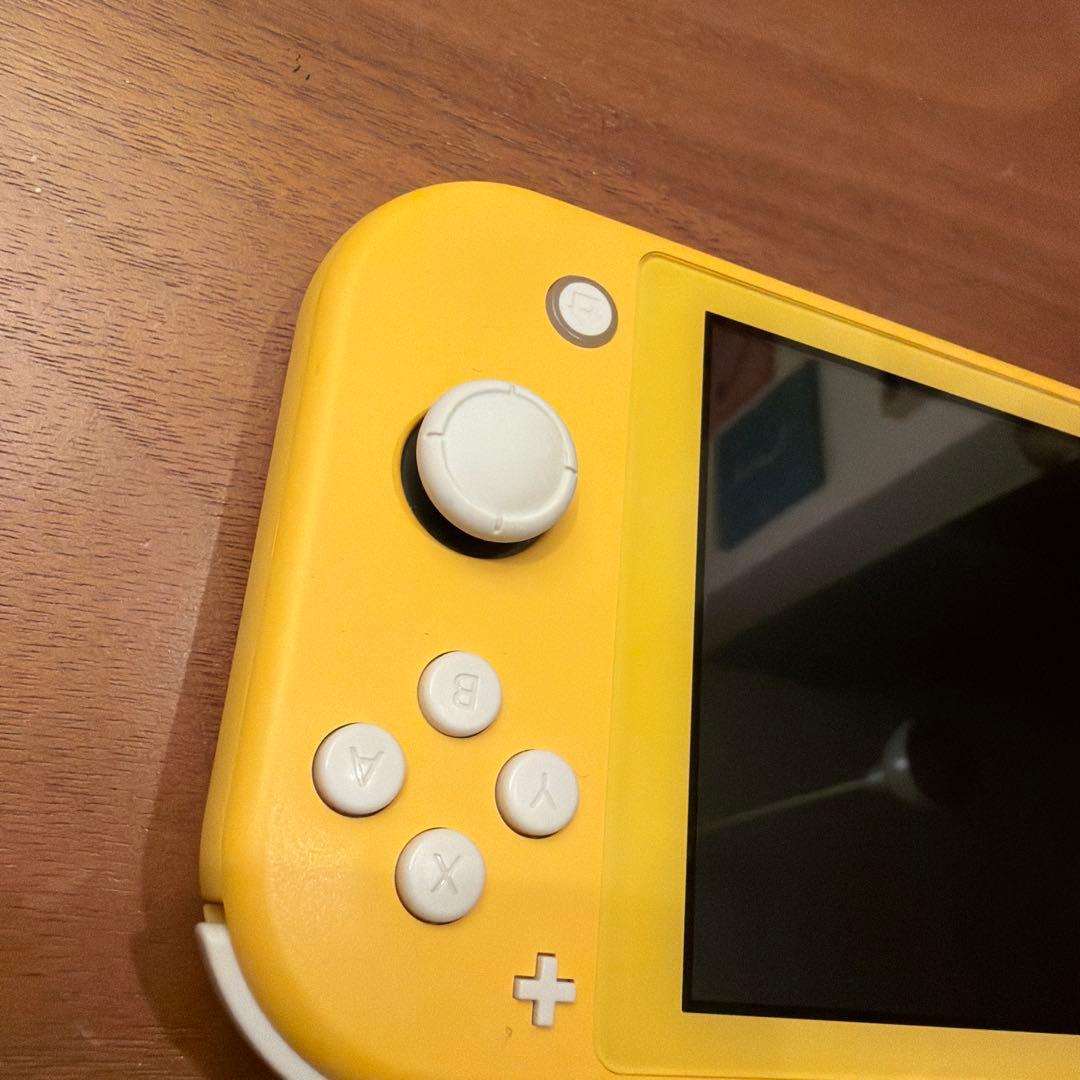 Nintendo Switch Lite イエロー 本体 ACアダプター、箱付き