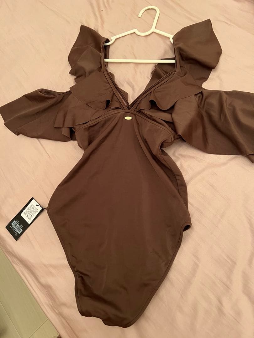 anuans フリルスリーブワンピーススイムウェア ブラウン