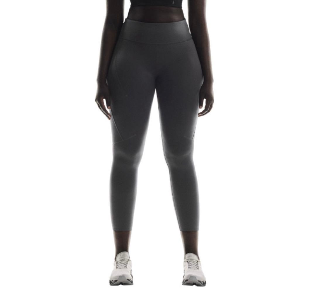 新品未開封On Performance Tights 7/8パフォーマンスタイツ