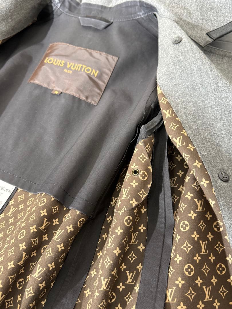 ルイヴィトン フード付きPコート