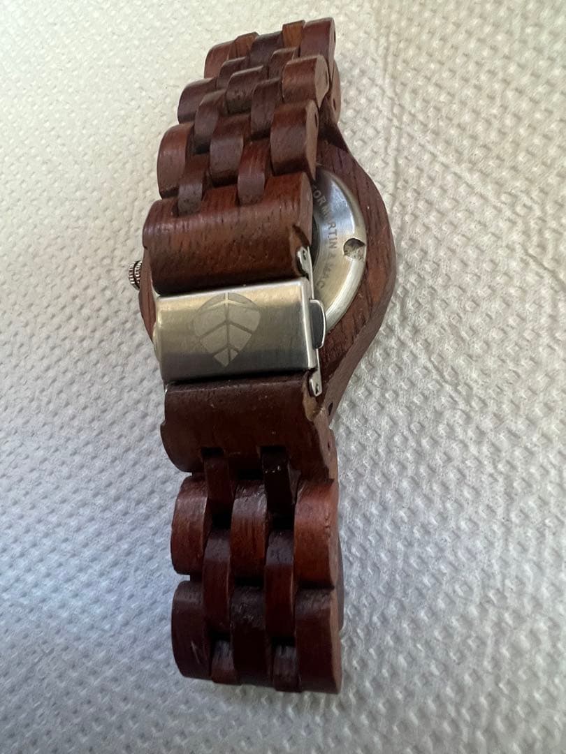 HAWAII ウッドアナログ腕時計 デイト付き