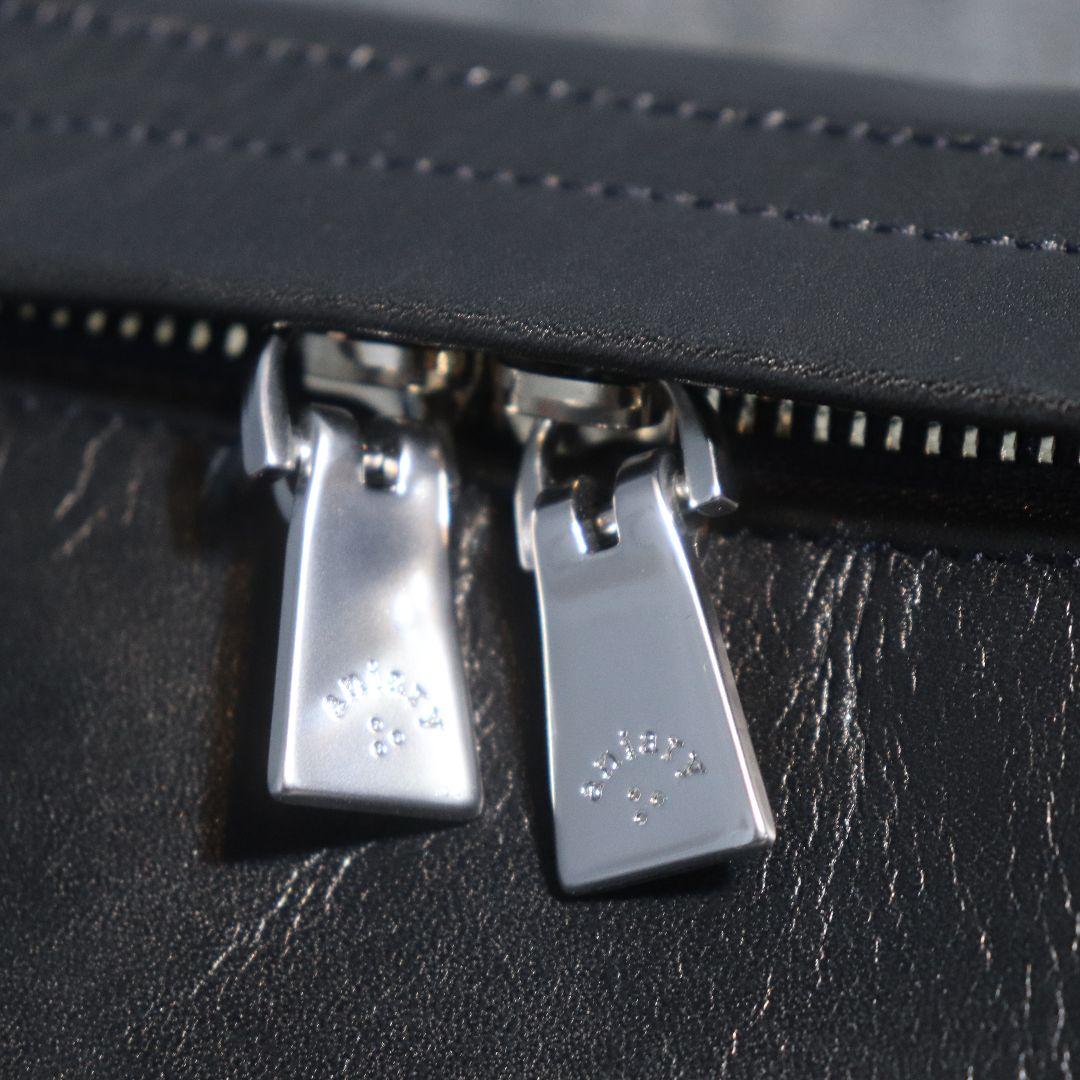 未使用級 アニアリ ボディバッグ アンティークレザー