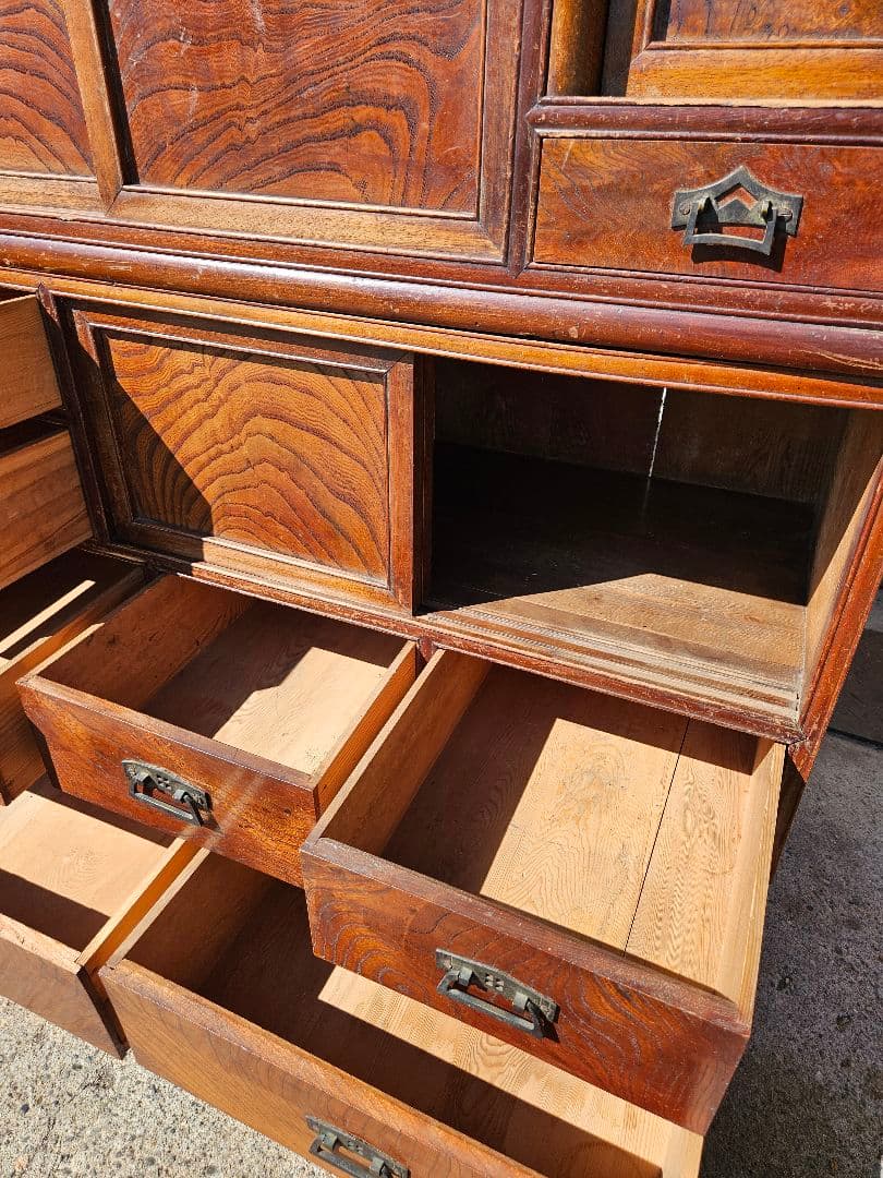 日本のアンティーク 美しい杢目の茶箪笥 無垢材 欅 茶棚 和家具 木製 古民家