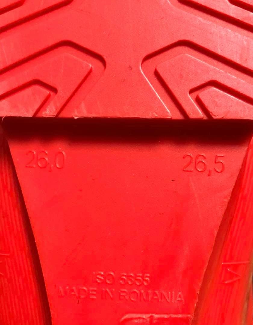 アトミックレッドスター26.5