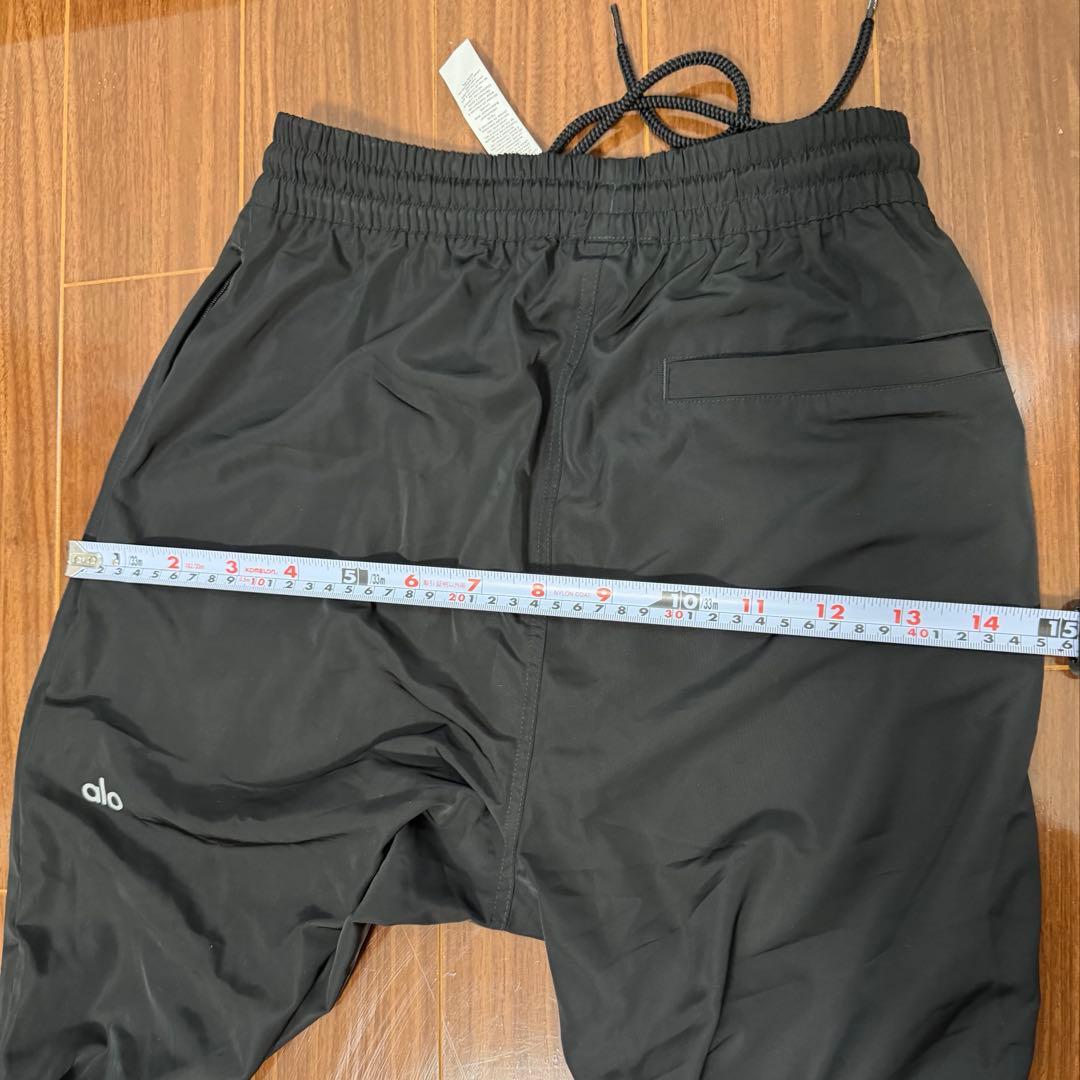 Alo yoga トラックパンツズボン