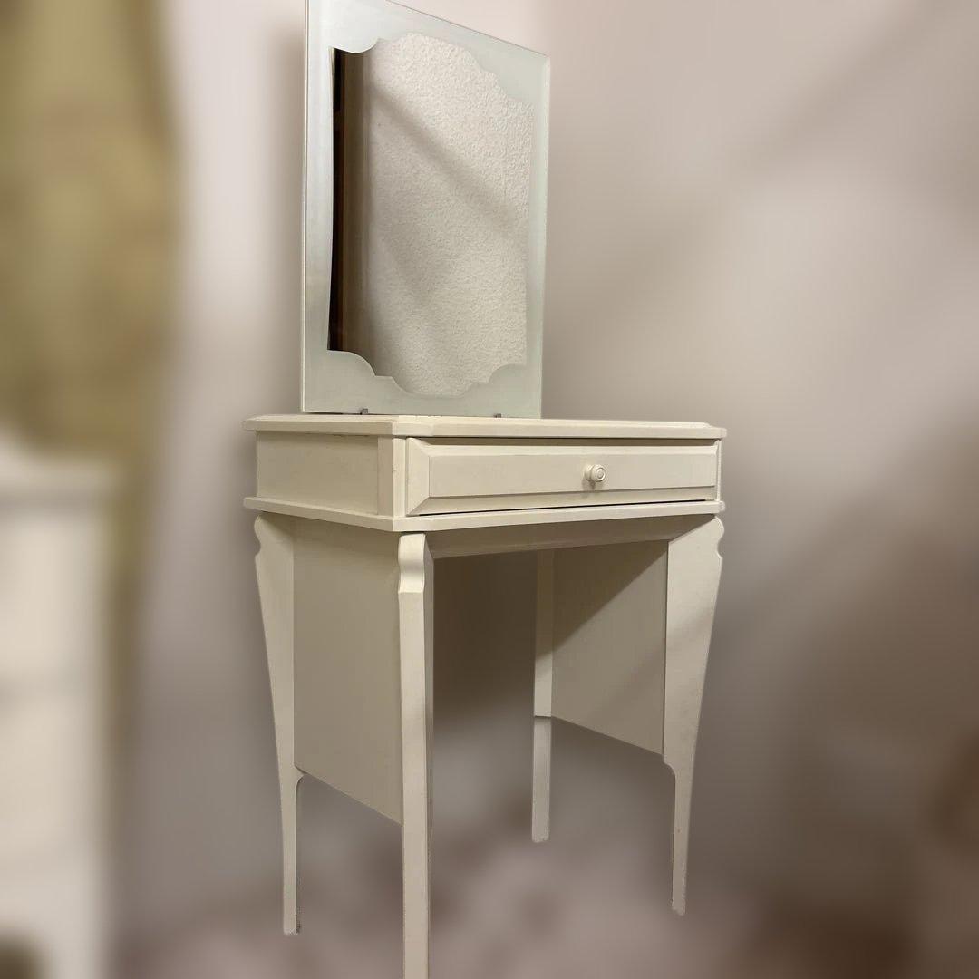 フランフラン　ファムシリーズ　ドレッサー