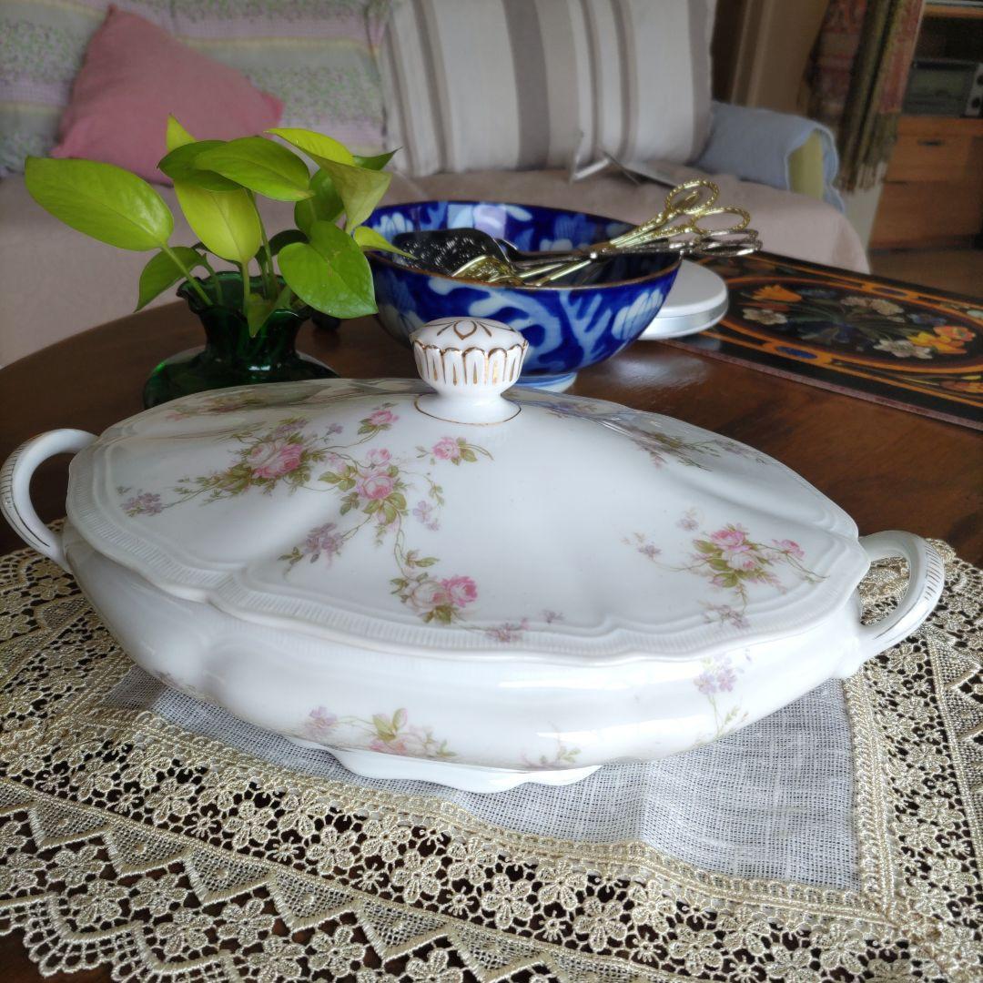 アンティーク　スーピエール　おおぶり