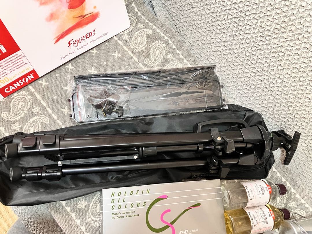 油絵具 セット 新品 他 21点セット 油彩筆 イーゼル ホルベイン 世界堂