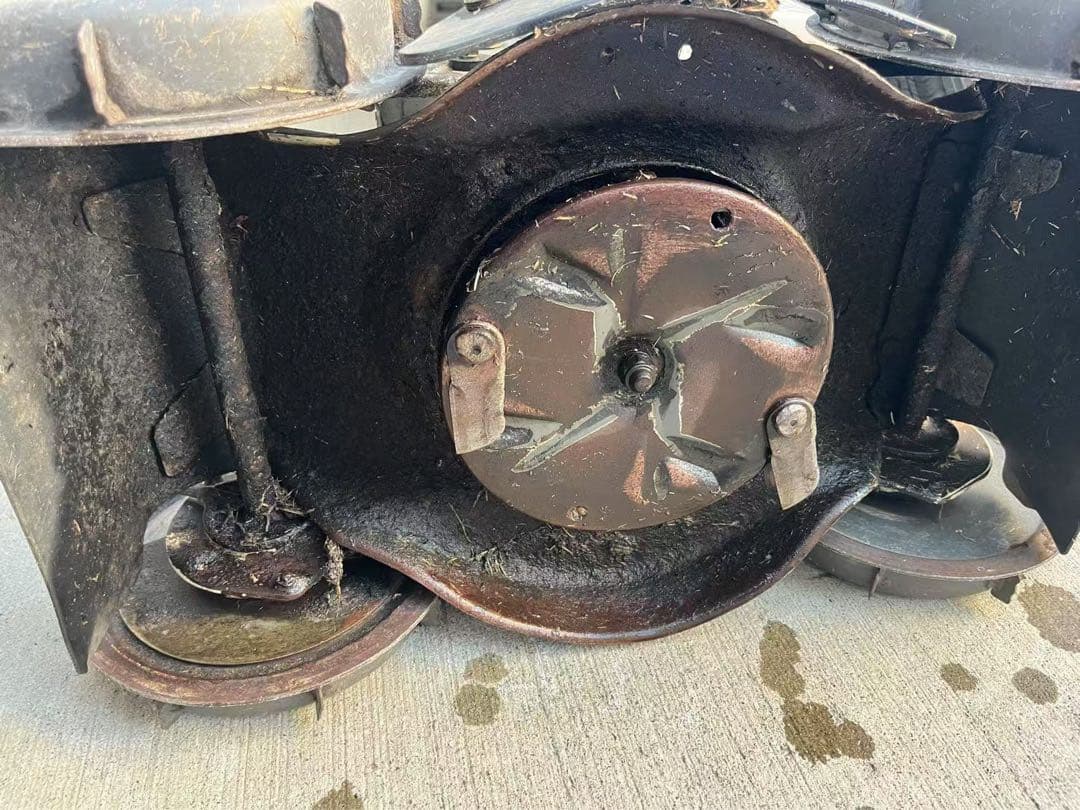 オーレック　スパイダーモア SP300 草刈機