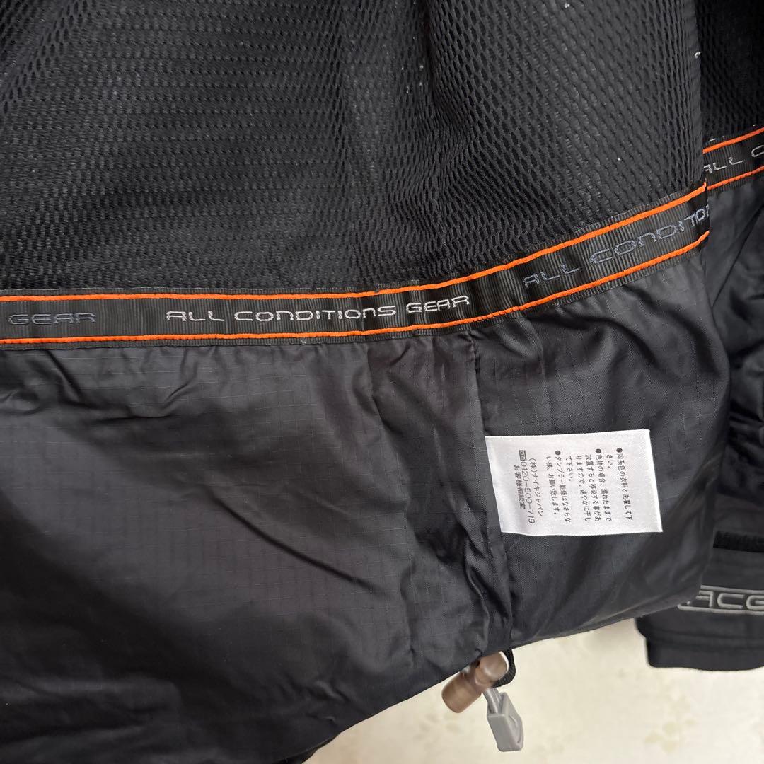 NIKE★ナイキACG ブラックジャケット★スキーウェア、スノーボードウェア★上