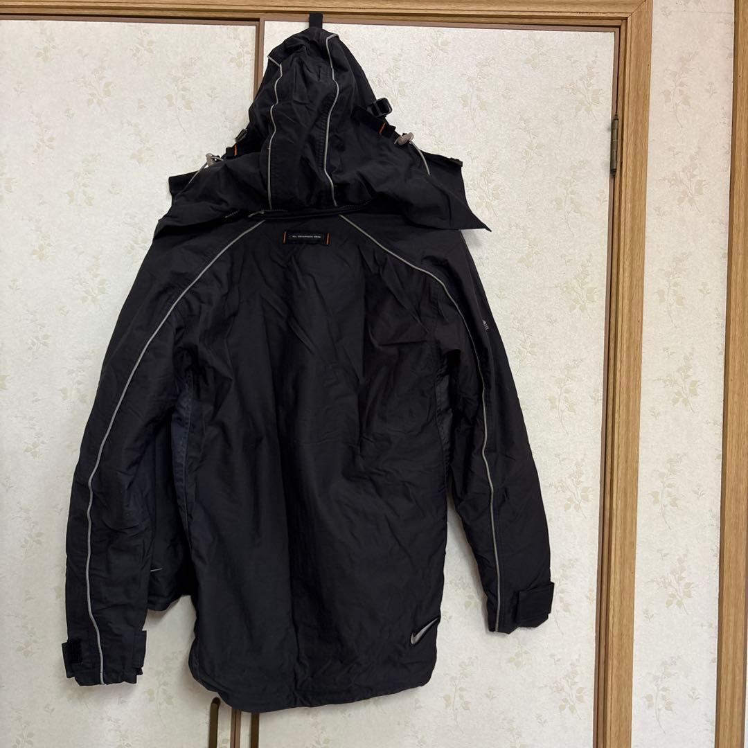 NIKE★ナイキACG ブラックジャケット★スキーウェア、スノーボードウェア★上