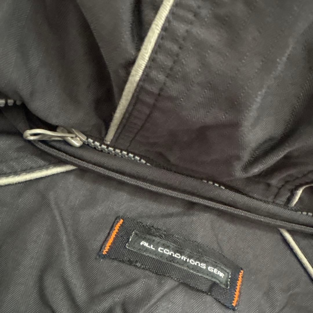 NIKE★ナイキACG ブラックジャケット★スキーウェア、スノーボードウェア★上