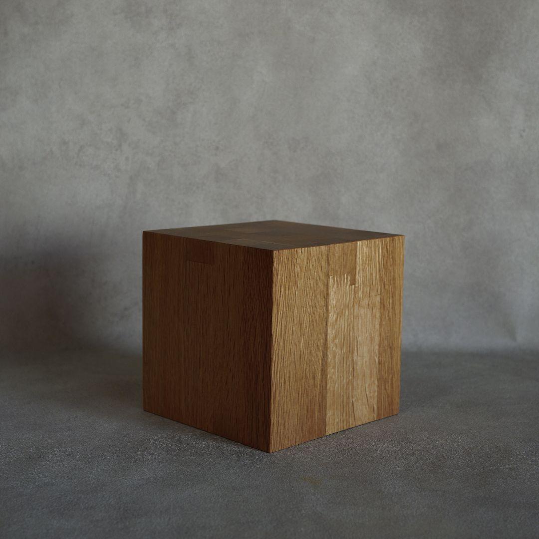 〈専用〉ナラ材の立方体2個セット　展示台　ディスプレイ