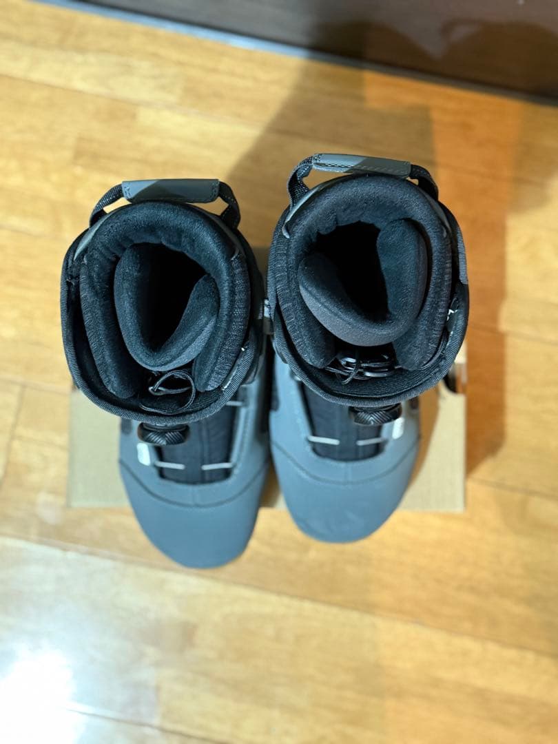 Thermo Fit ボアシステム スノーボードブーツ グレー