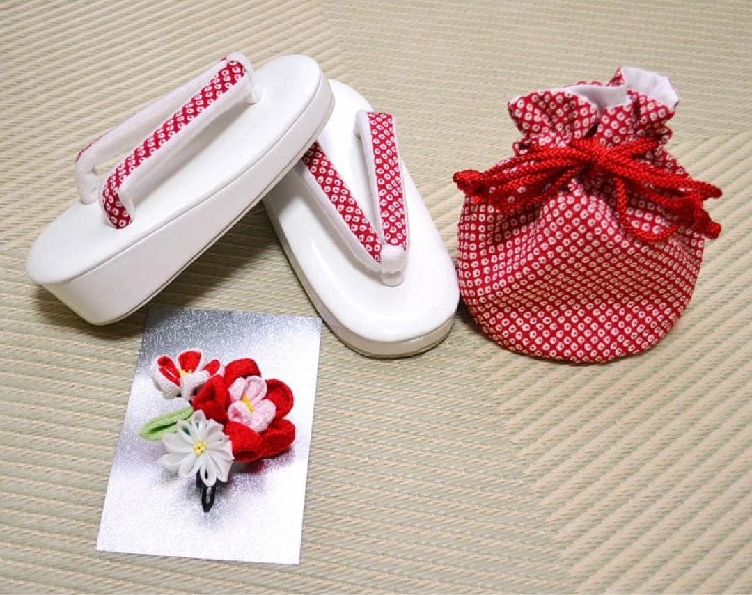 1点限り七五三 着物 3歳 女の子 被布セット 日本製 アイボリー/ピンク