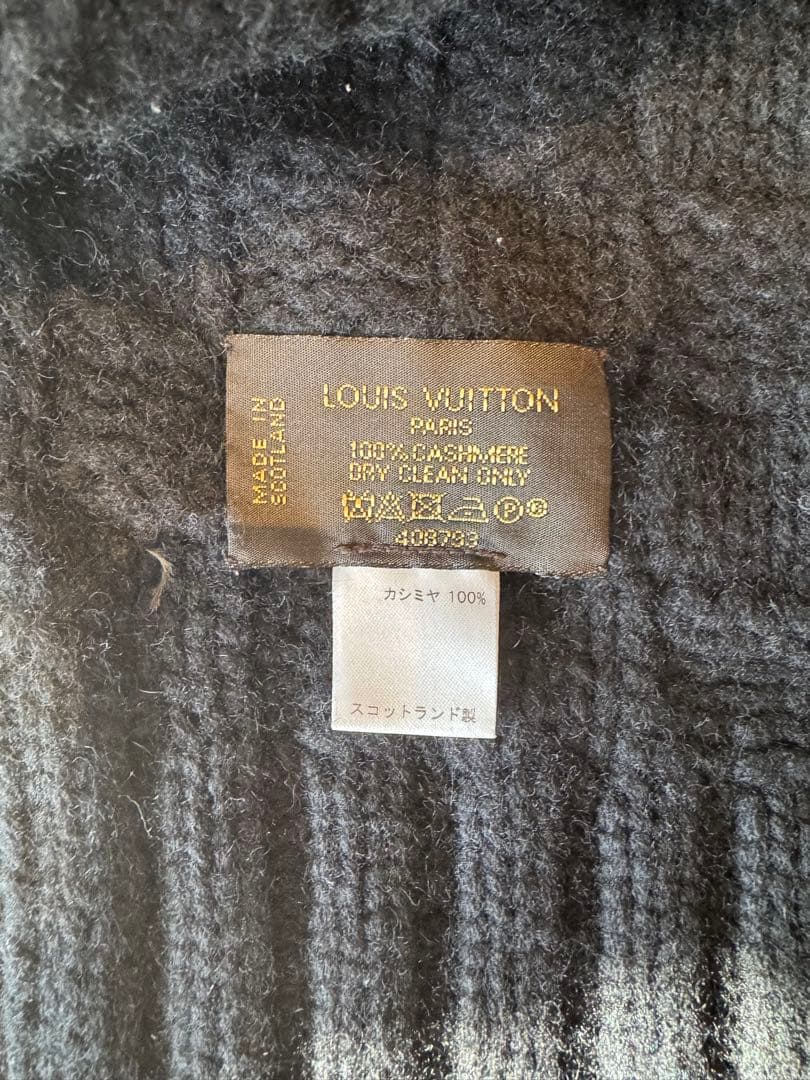 LOUIS VUITTON ブラックカシミヤマフラー
