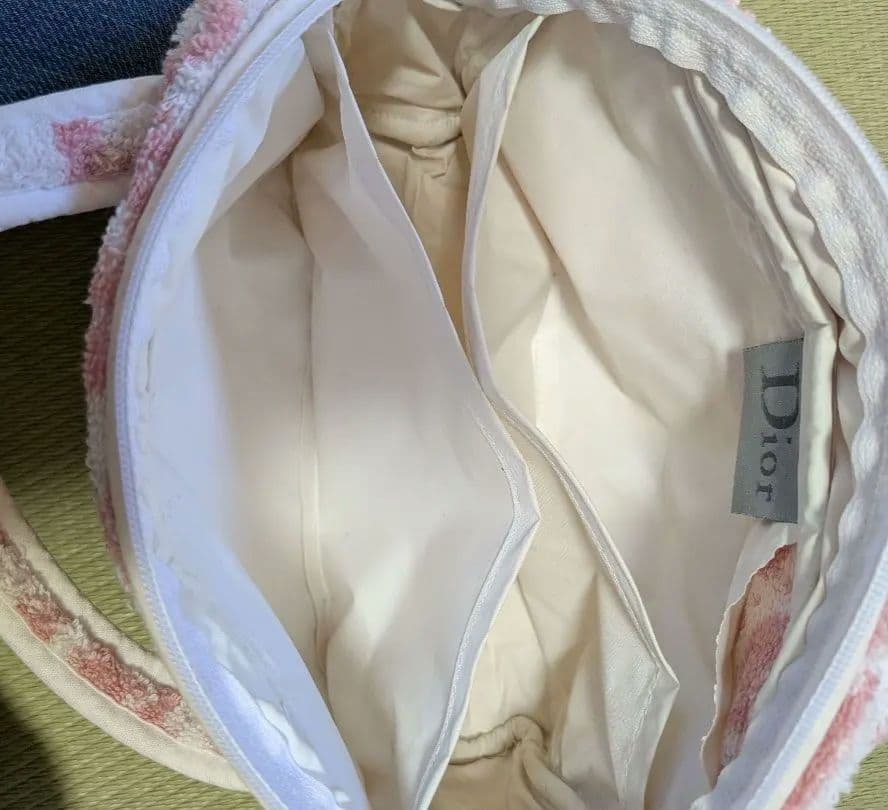 Dior　パイル地ポーチ