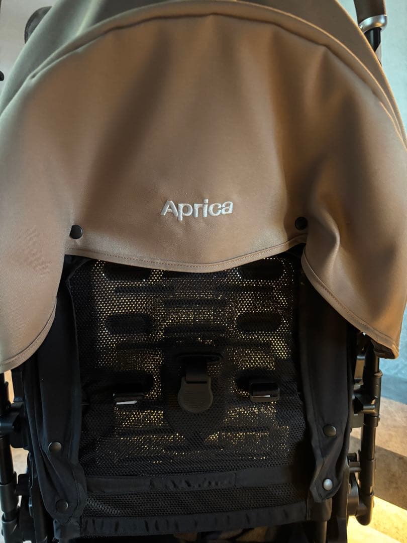 【美品2025年最新モデル】ラクーナ クッション フリー AE ベージュ