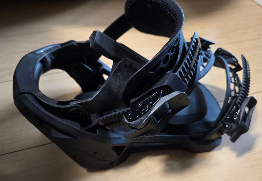 NIDECKER SUPERMATIC CARBON ビンディング M ブラック