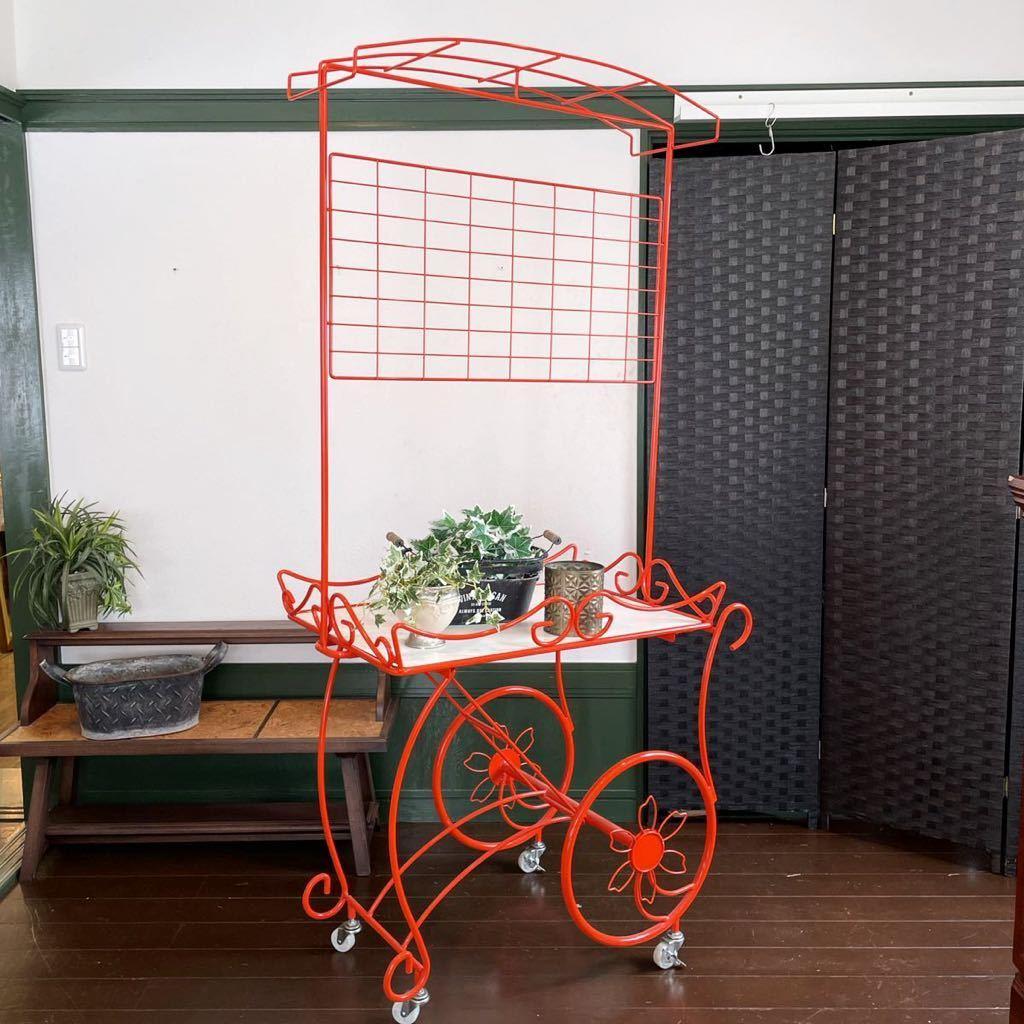 r118 ディテールにこだわったエレガントな雰囲気のワゴン ディスプレイワゴン