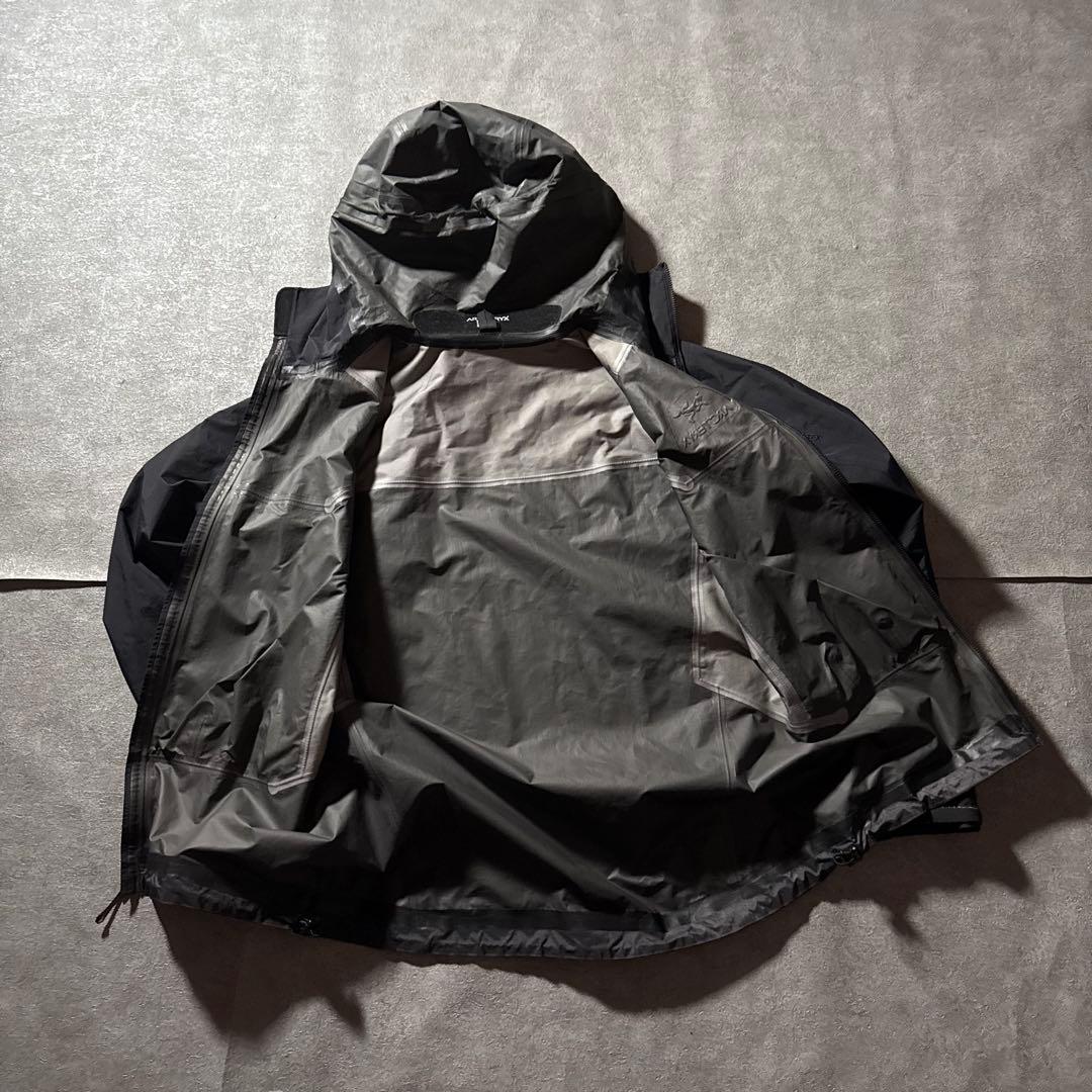 ジャケット・アウター ARC'TERYX beta sl hybrid jacket M