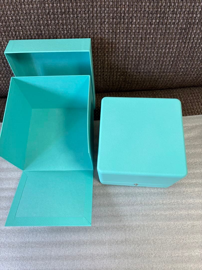 現行品 美品Tiffanyティファニー　バングルケース　空箱　セット
