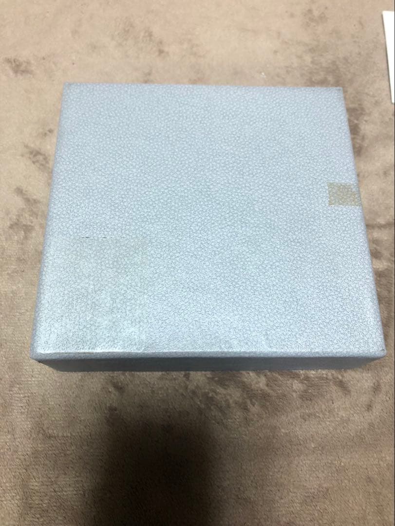 未使用品　Lalique★ラリック★ドゥ フルール　フレグランスボトル（箱汚損）